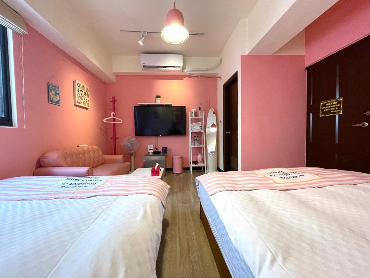 台中一中街格雷熊 Apartment Bagian luar foto