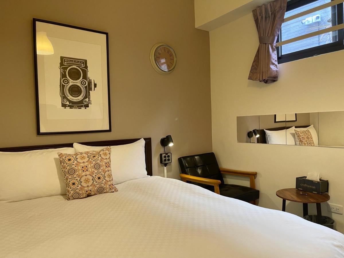 台中一中街格雷熊 Apartment Bagian luar foto