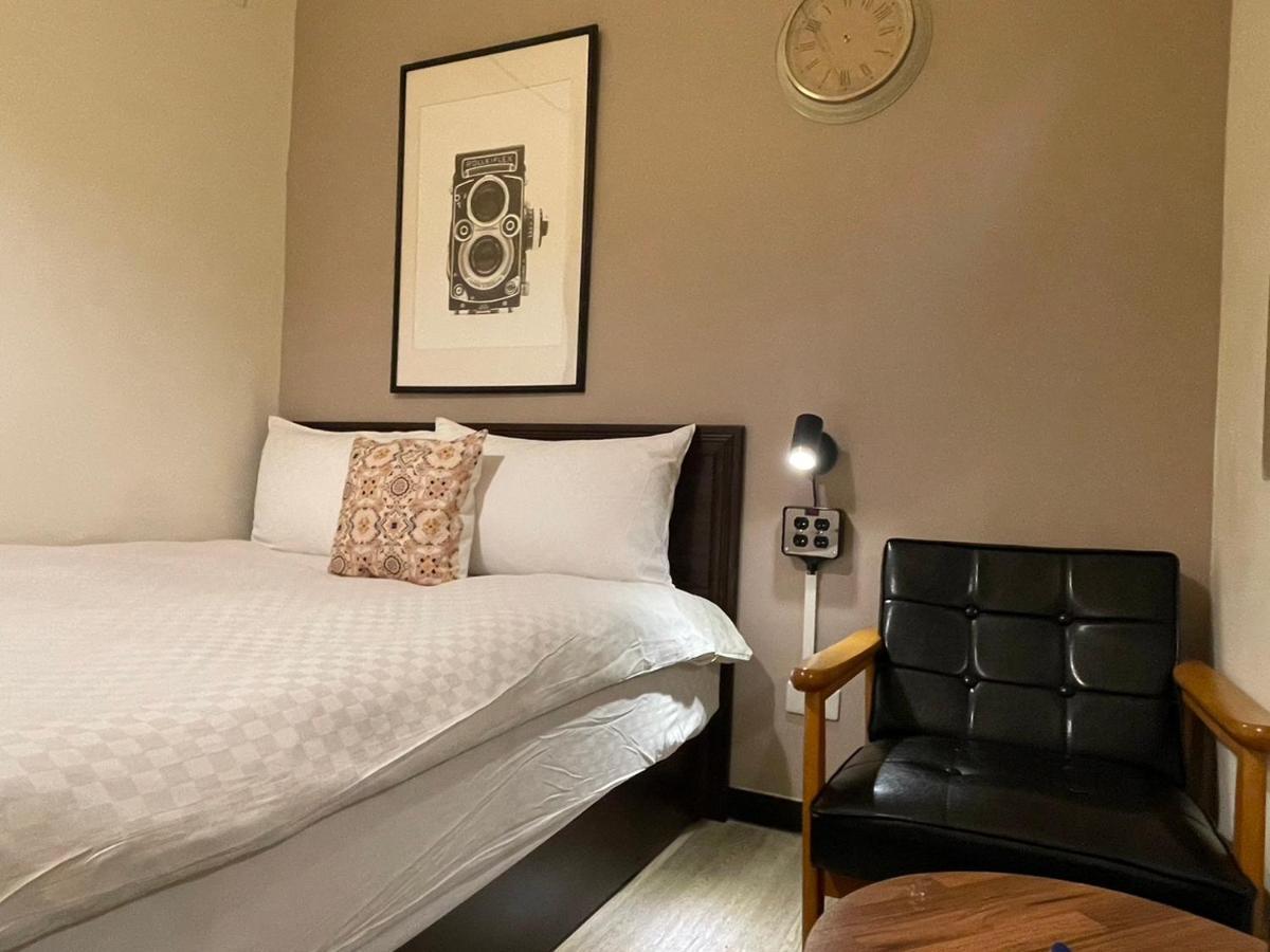 台中一中街格雷熊 Apartment Bagian luar foto