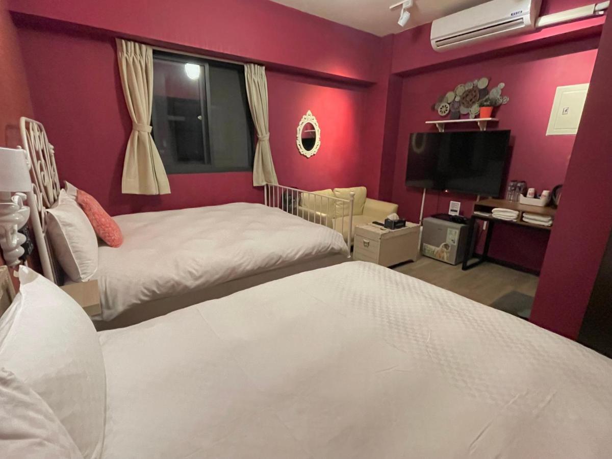 台中一中街格雷熊 Apartment Bagian luar foto