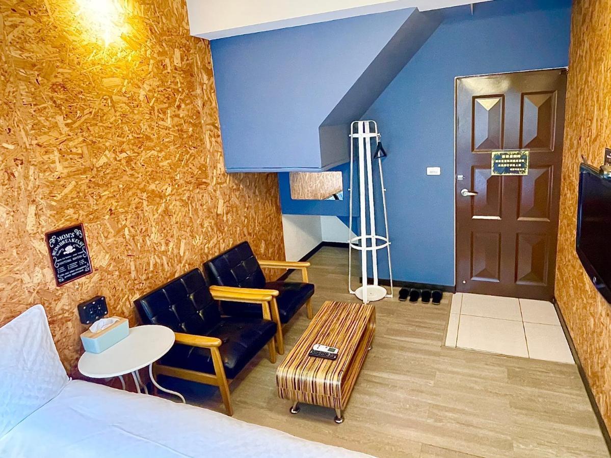 台中一中街格雷熊 Apartment Bagian luar foto